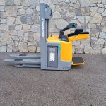 Jungheinrich ERC 214, viličar, njuškalo, rabljen viličar, najem viličarja, obnovljen viličar, forklift, Jungheinrich, baterija za viličar